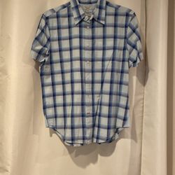 Men’s Large Shirt