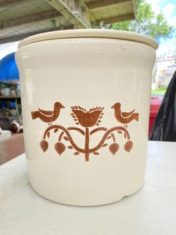 (Thick) cookie jar or pot