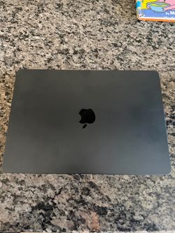 Apple MacBook Air M4 laptop 15” Midnight