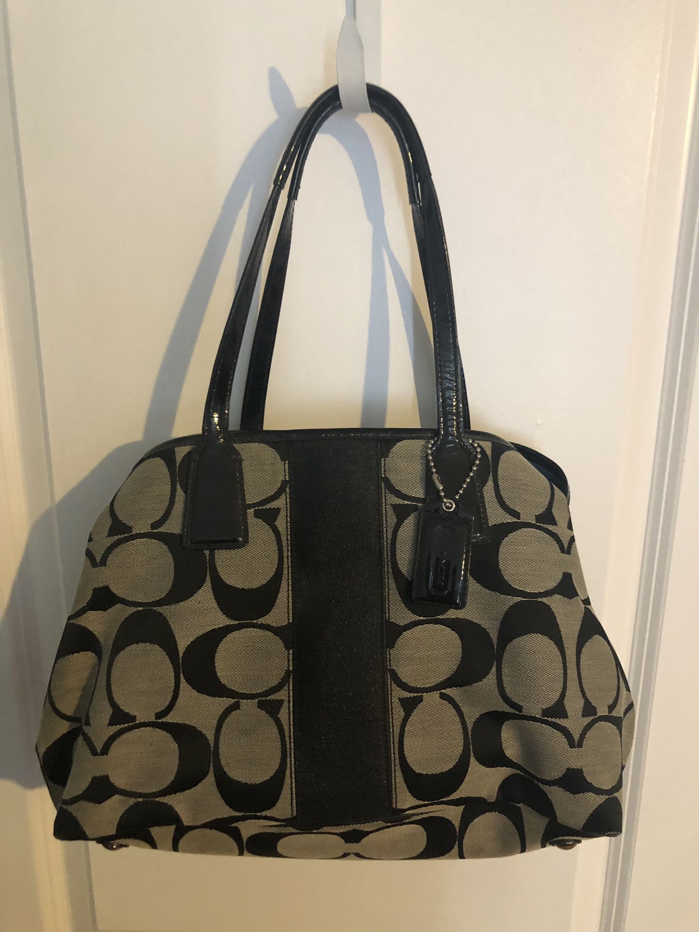 Black authentic Coach purse $45 like new and clean