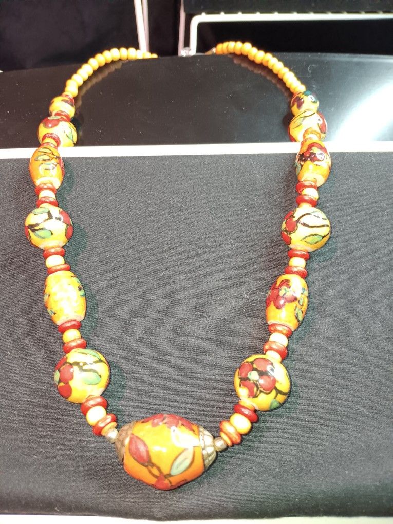 Beautiful Hand Painted Beaded Necklace