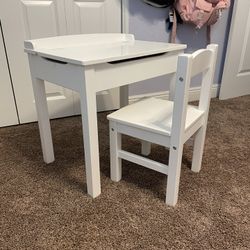 Melissa & Doug Wooden Lift Top Desk And Chair