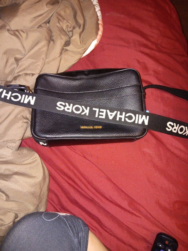 Mid Condition Mk Purse