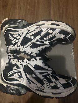 Balenciaga runners