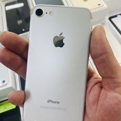 ⌚️🔥iPhone 7 32gb Factory Unlcked With Warranty 