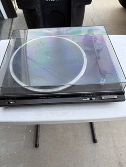 Technics SL-BD10 DC servo belt drive turntable