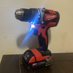 Milwaukee Drill Driver
