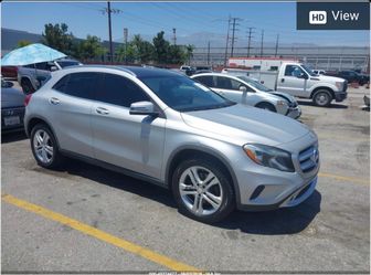 2015 Mercedes-Benz GLA 250