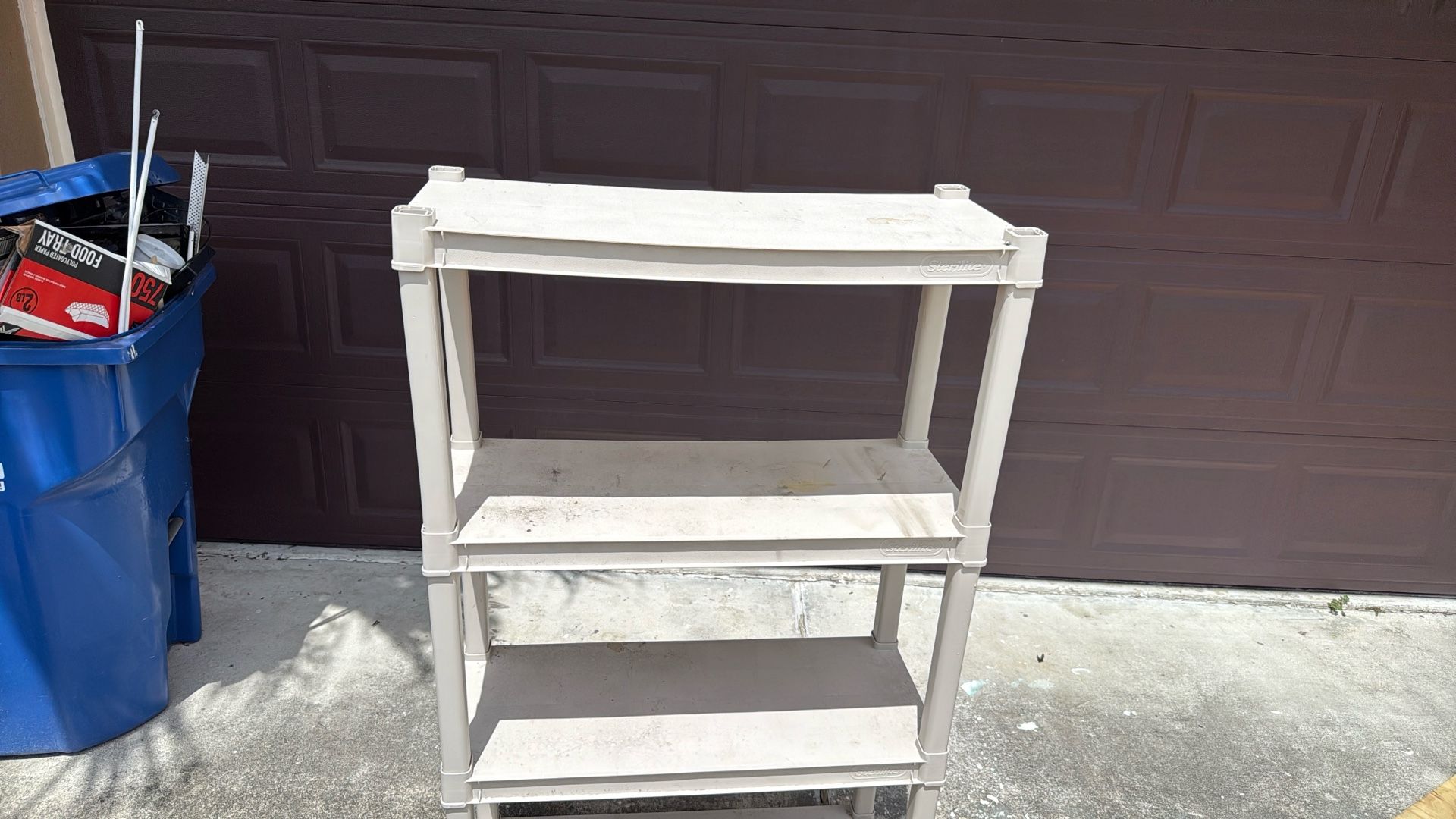 Sterilite Plastic Shelving Set Of 4