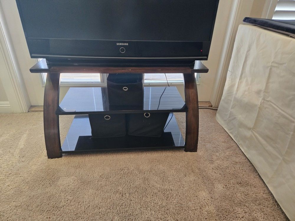 TV Stand – 44” Wide – Good Condition