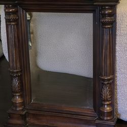 Vanity mirror