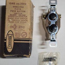 Vintage NOS Leviton Single Pole Flush Push Button Switch #1002 5A-250V 10A-125V
