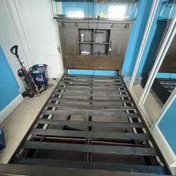 Bed frame With Chest Of Draws