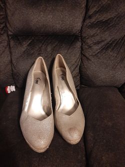 Fioni high heels size 8