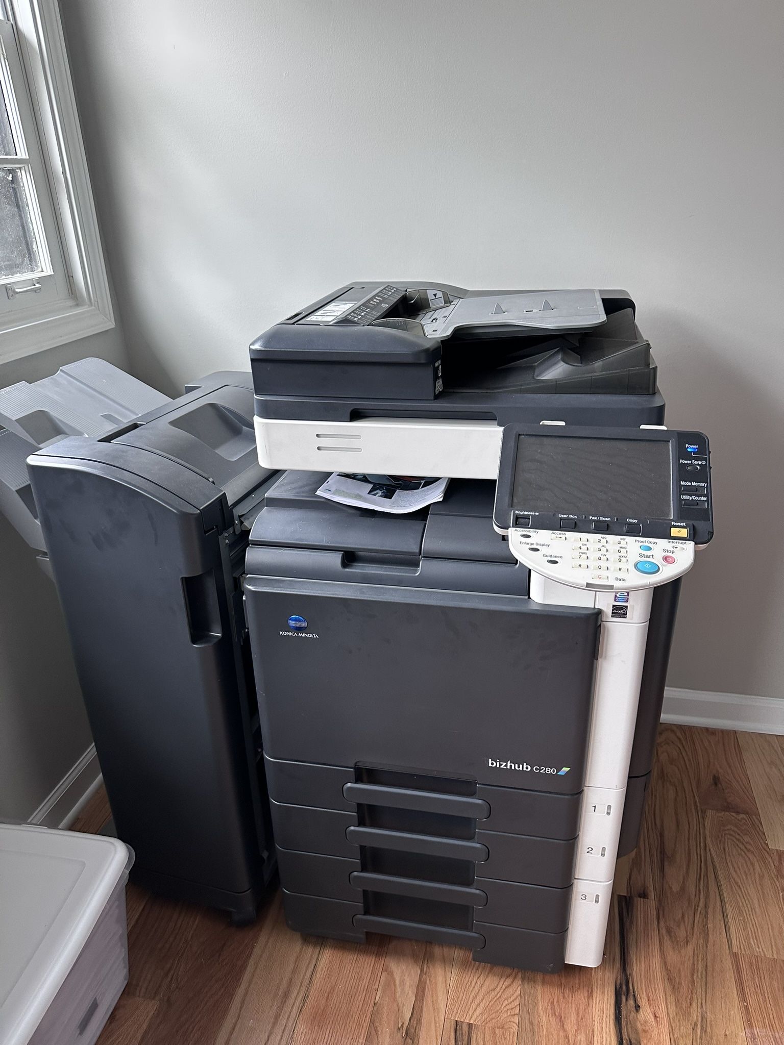 KONICA MINOLTA Ethernet cable, 7 Office Chairs And 2 Liberty Pumps 404 AUTOMATIC DRAINE Water Pumps
