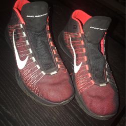 NIKE ZOOM ASCENTION