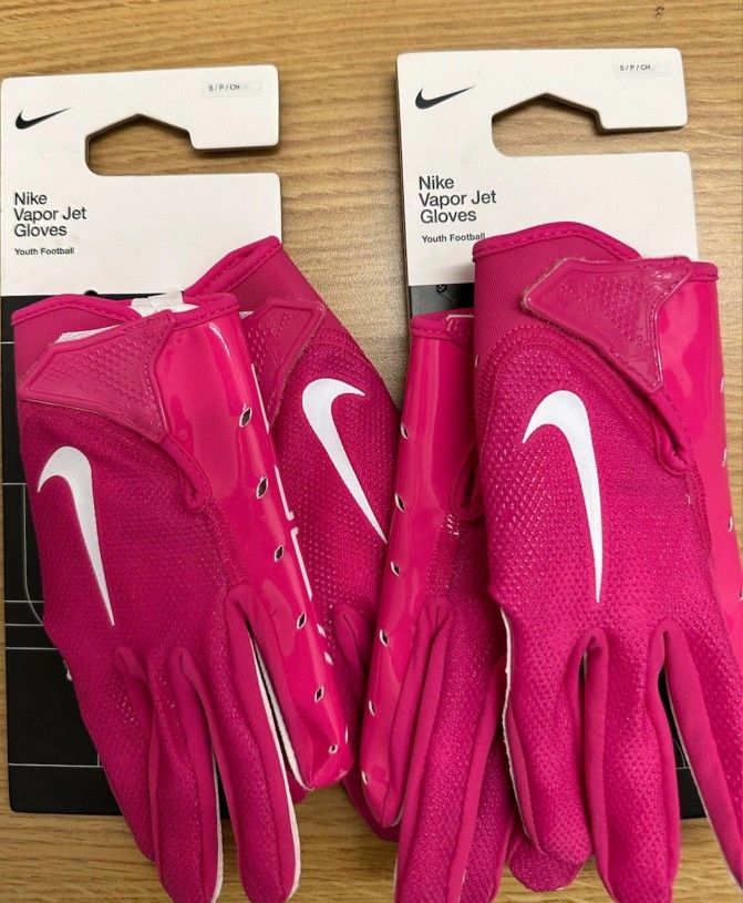 Brand New Nike Vapor Jet Football Gloves Triple Pink White Youth Kids Sizes Small, Medium, Large