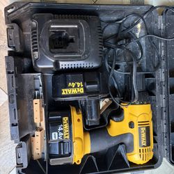 DEWALT 