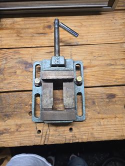 VISE 3 INCH BY 3 INCH