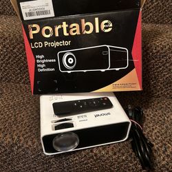 Used But Like New,  Projector 