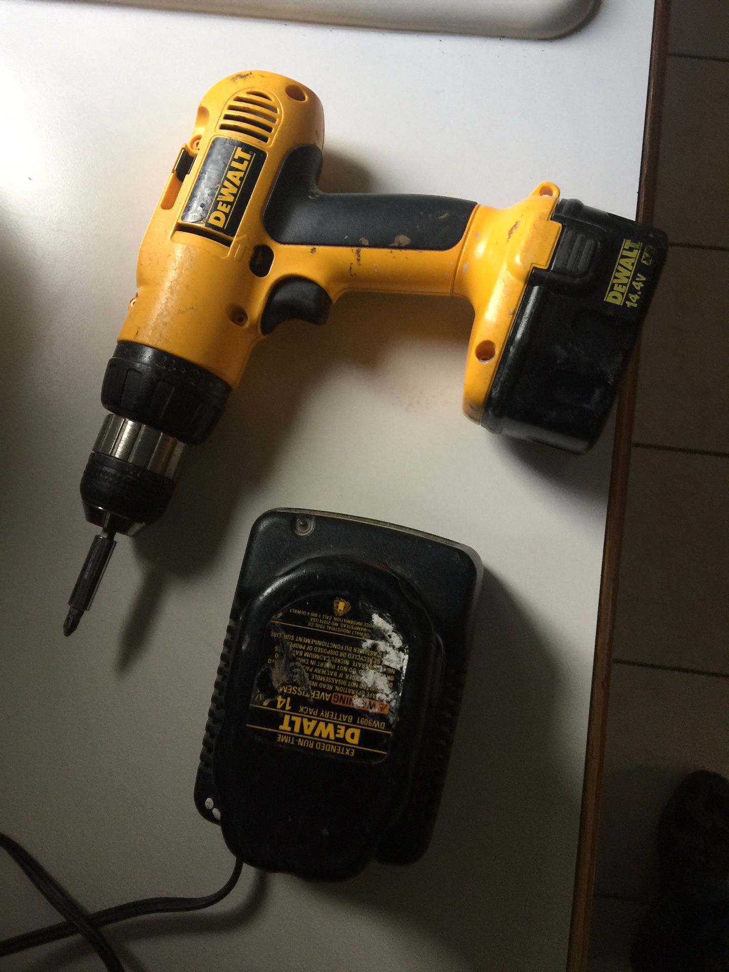 DeWALT Cordless Drill plus extra battery