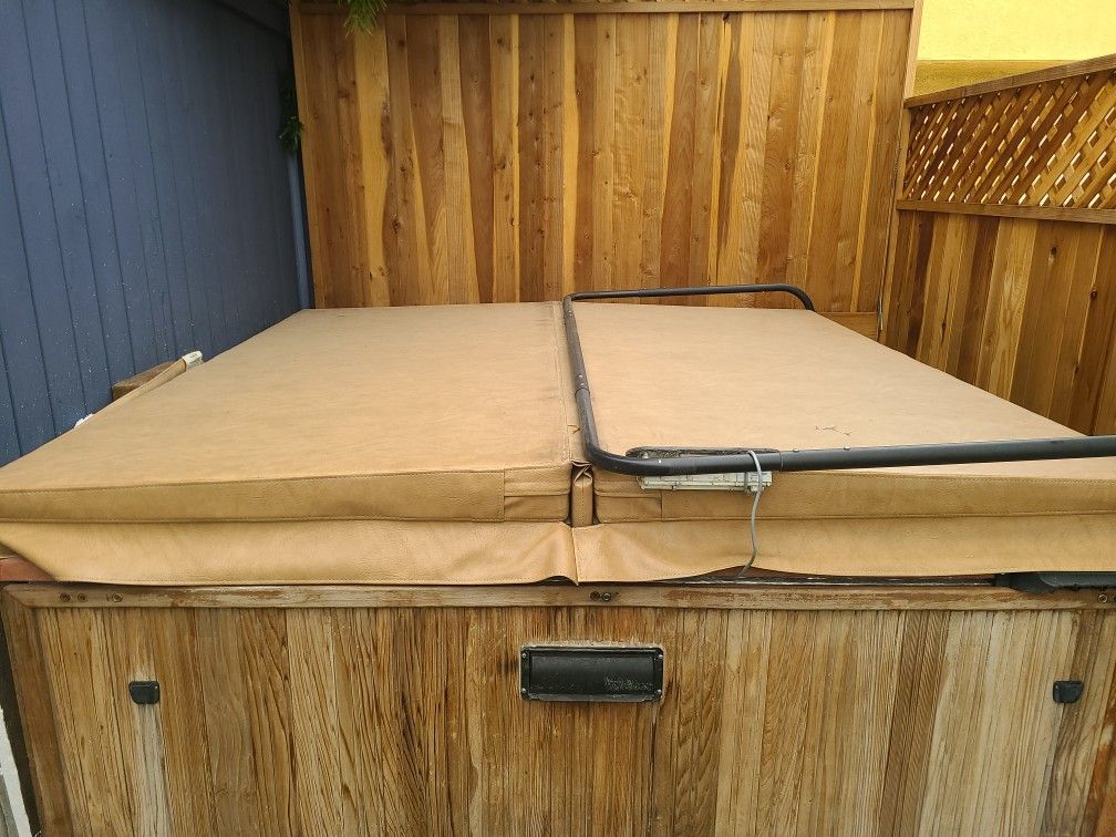 New And Used Jacuzzi Covers