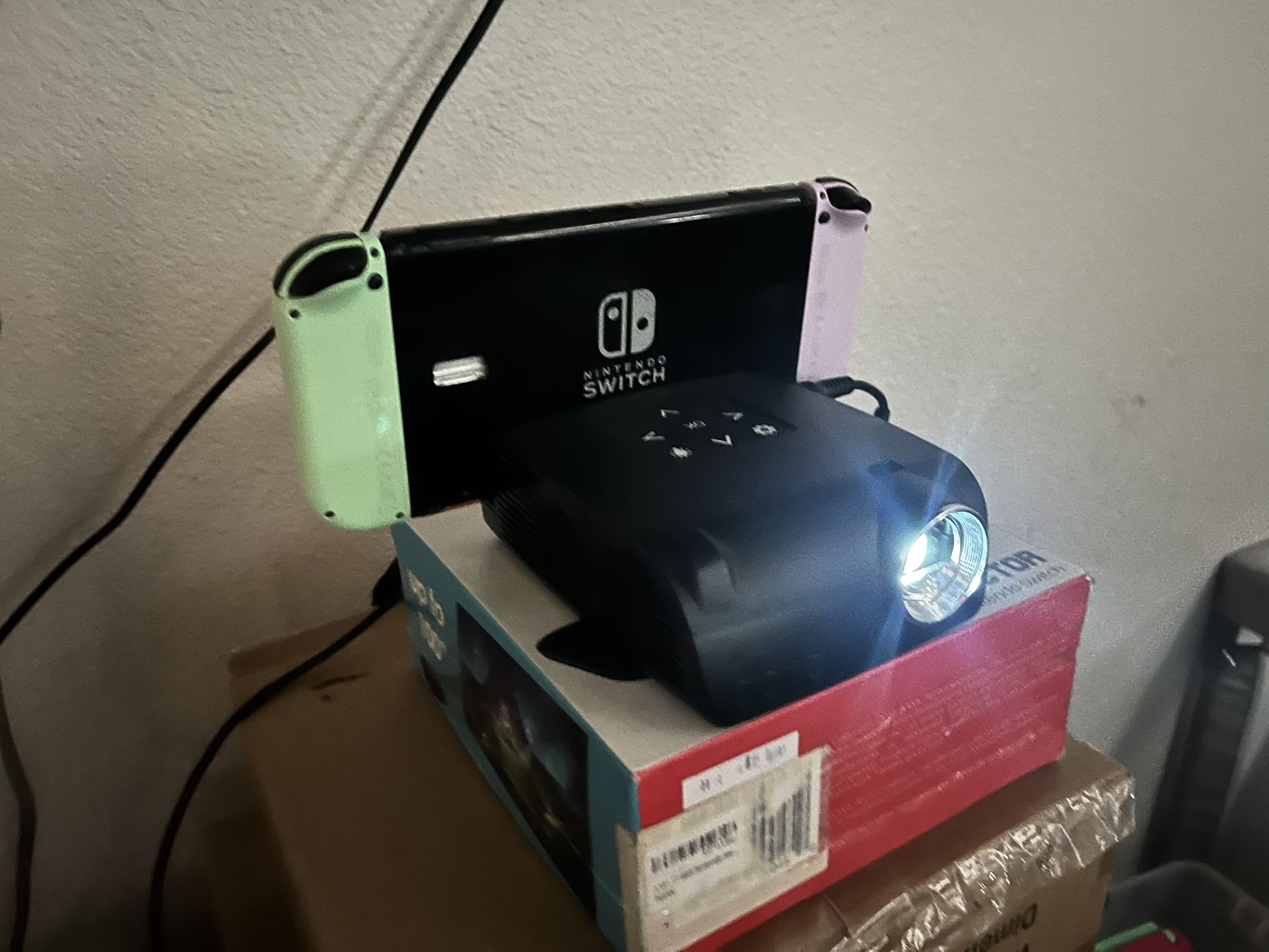 Nintendo Switch Projector- No Switch