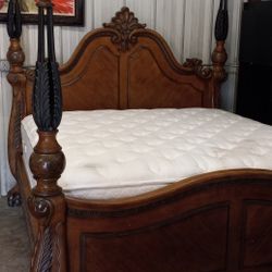 Beautiful King Bedroom Set 