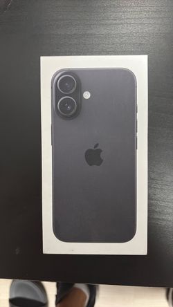 iPhone  16