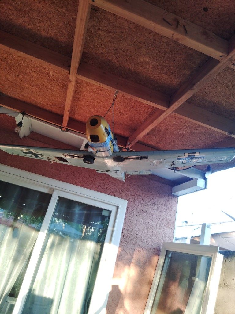RC Airplanes , 3 Airplanes For 130 Dll