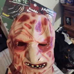 Freddy Krueger Adult Deluxe Latex Mask