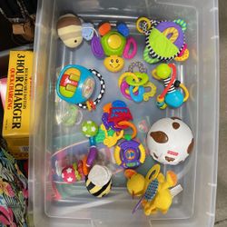 12 Baby Toys