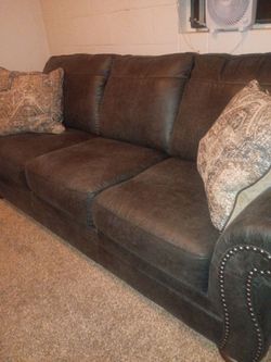 Dark brown queen size hida bed