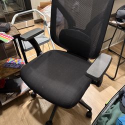 Chair for computer desk