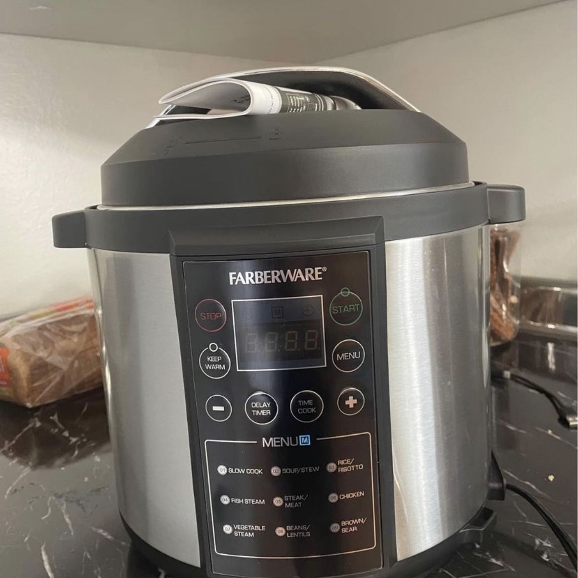 Farberware 6-qt, 7-in-1 Pressure Cooker for Sale in Gresham, OR - OfferUp