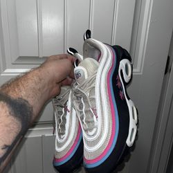 Airmax Plus 97 “Miami Away” 