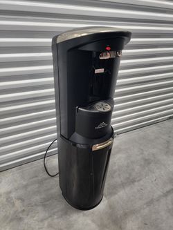 Crystal Mountain Bottom Fed 5 Gallon Water Cooler