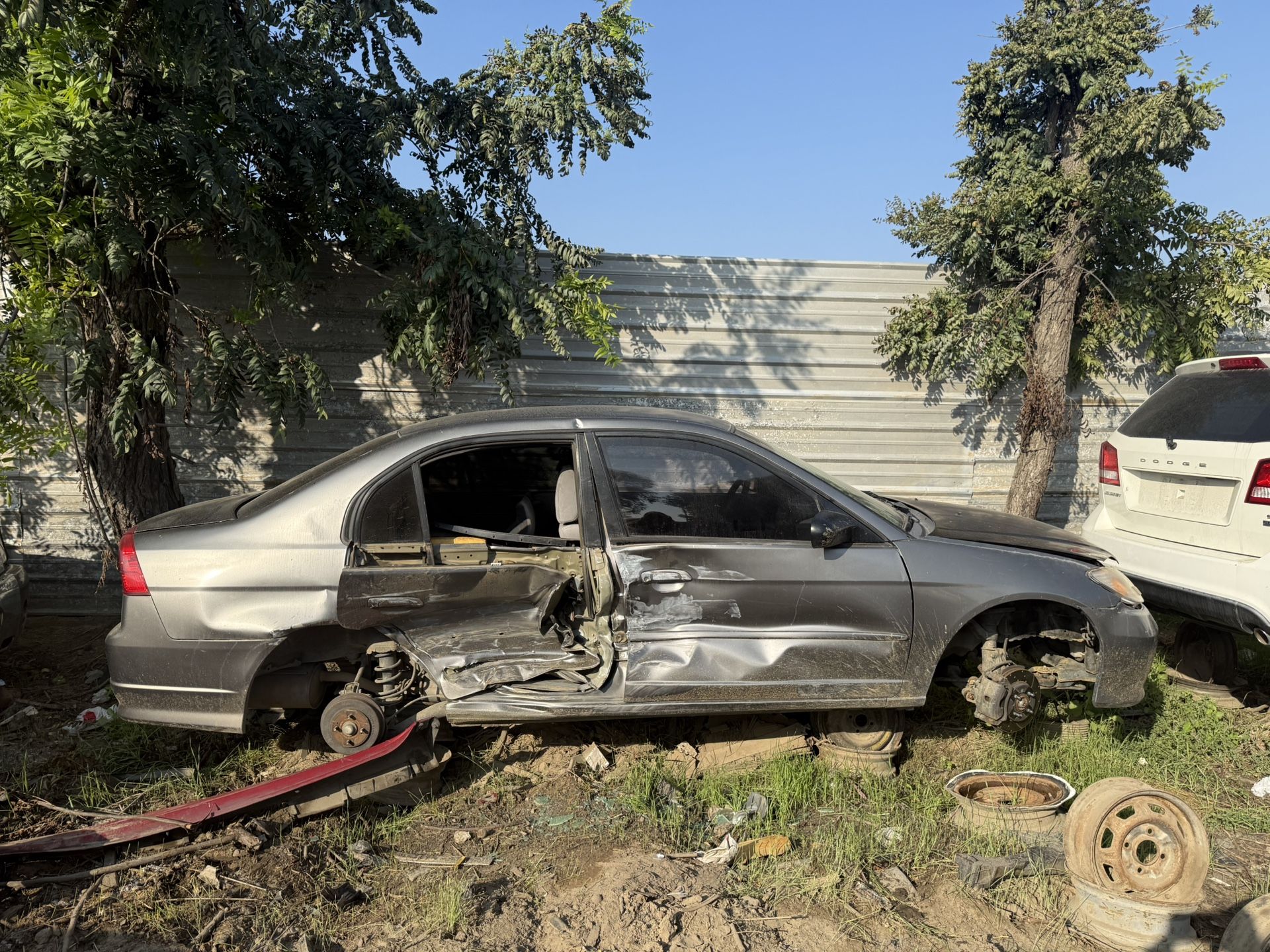 2004 Honda Civic 1.7L Manuel Transmission For Parts Only