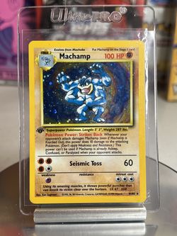 Pokémon 1st Edition Machamp Holo 08/102 NM