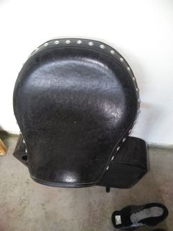 Mustang seat