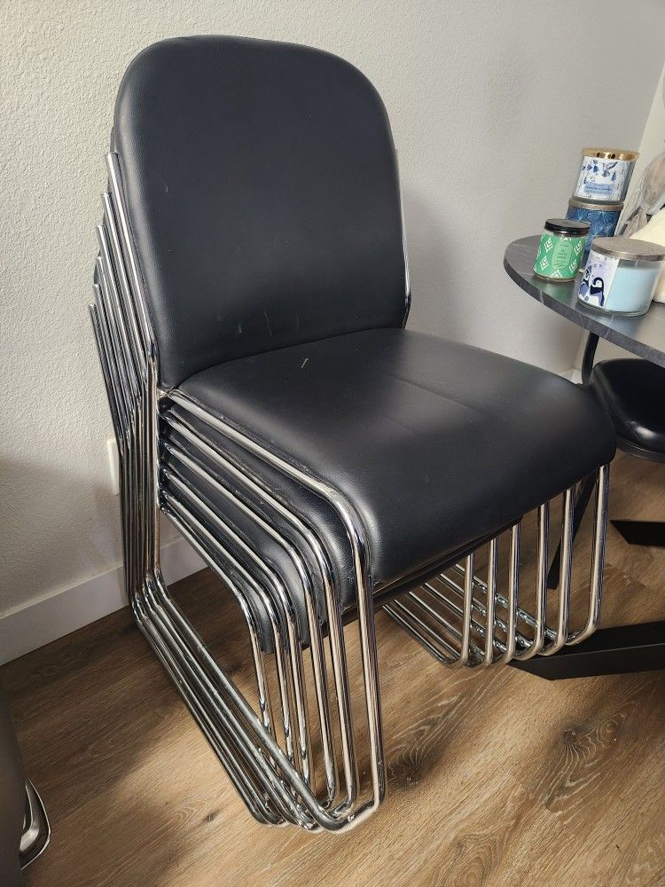 6 Dining/Office Chairs
