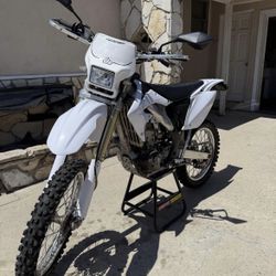2005 CRF450  Az Plate