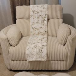White Extra Wide Power Recliner 