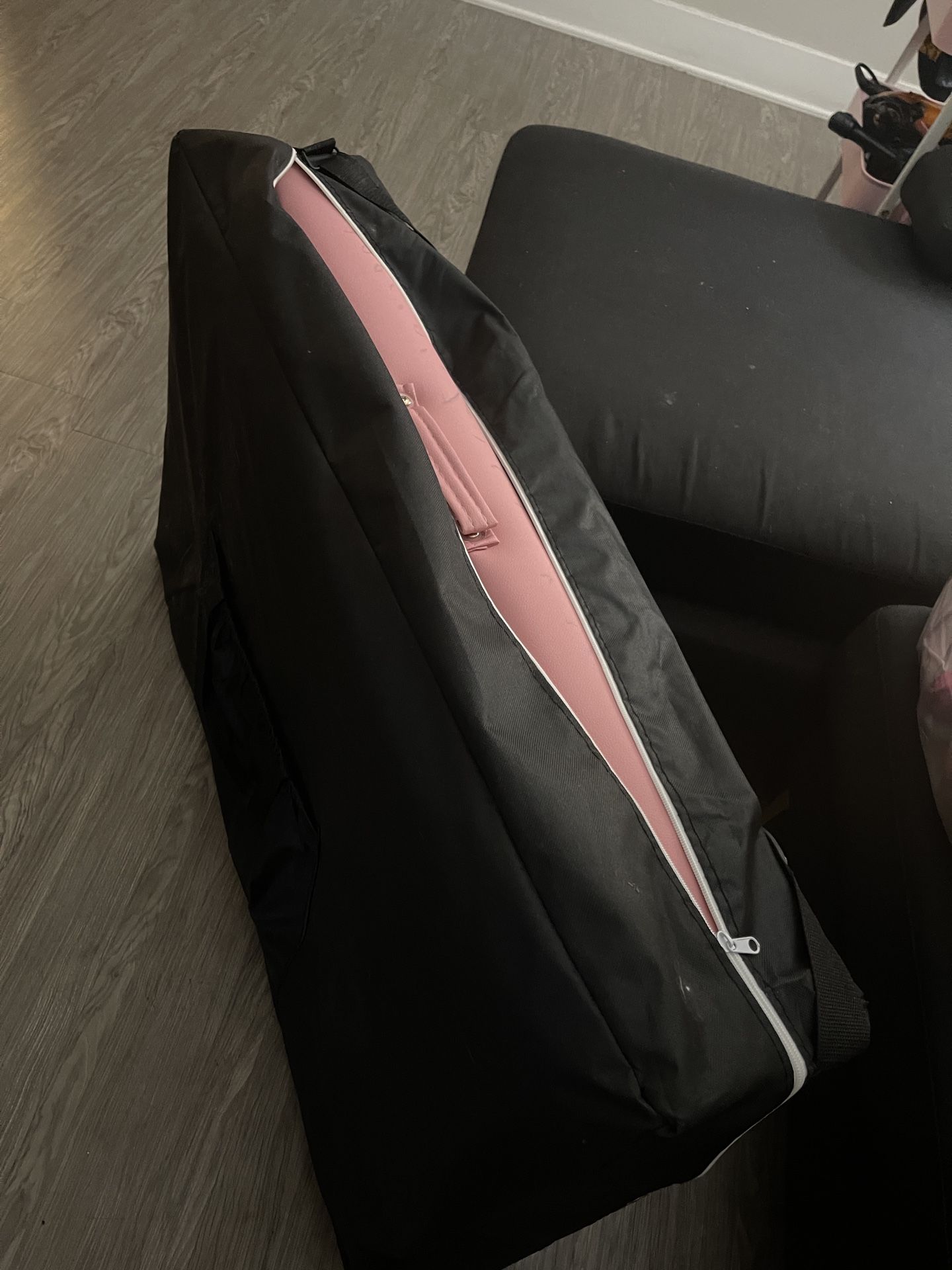 Pink Lash Table / Massage Table