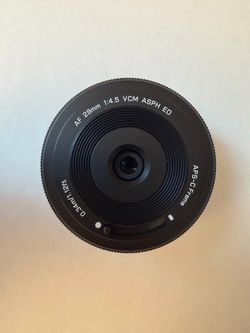 Like New - Viltrox 28mm F4.5 AF Pancake Lens Fujifilm X