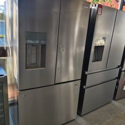 New Frigidaire
36 in. Gallery 28 cu. ft. Standard Depth French Door Refrigerator in Smudge-Proof Sta