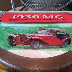 Vintage Avon “1936 MG” Tai Winds After Shave, Full Bottle