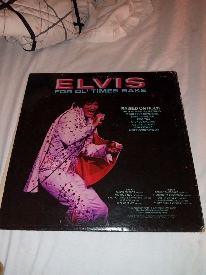Elvis Raised On Rock