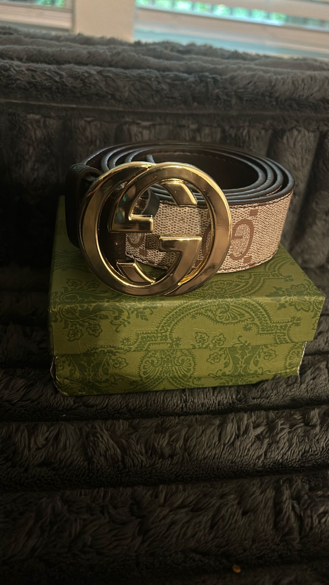 Brown Gucci Belt 