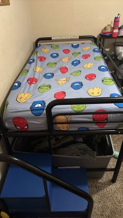 Kids single bunk bed